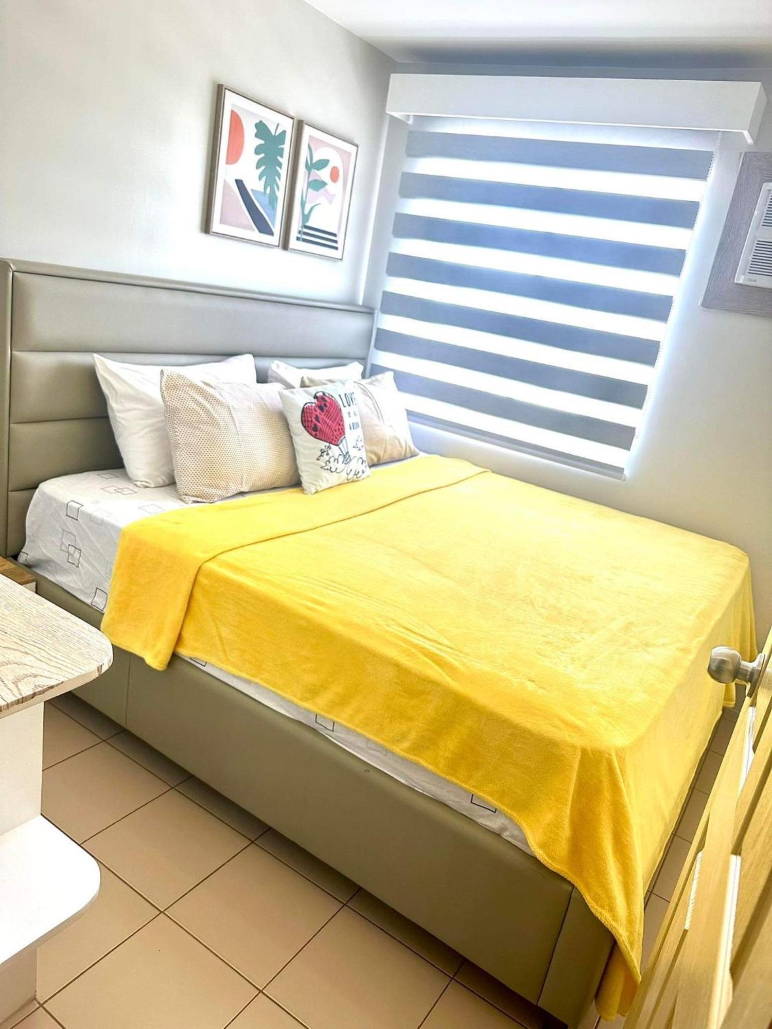 Spacious 2 Bedroom 42Sqm Condo Unit Iloilo Extérieur photo